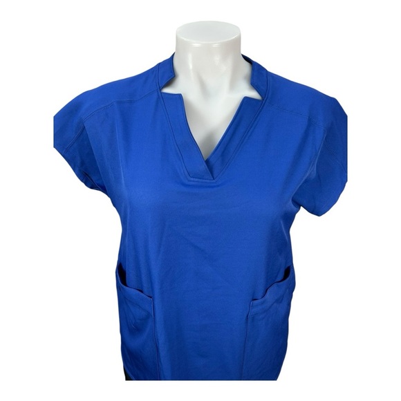 Climate Right Cuddl Duds Women’s Woven Twill Scrub Top V-neck Blue XS - Picture 2 of 8